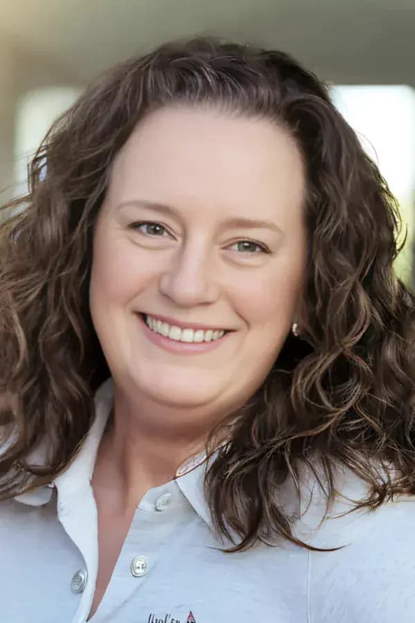 Karen Van Thournout | e.file-tax.net Tax Writer