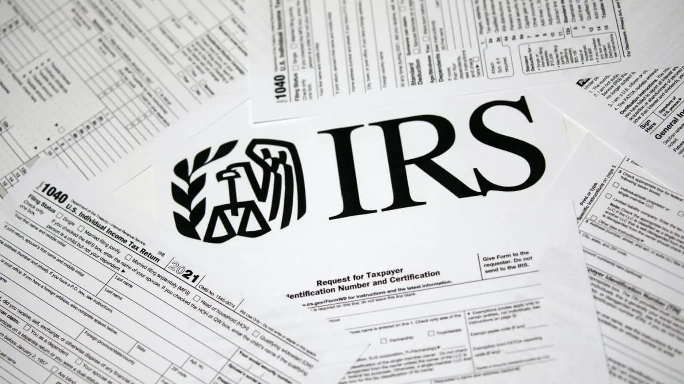 Tax code broken for singles